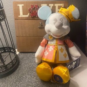Disney limited edition stuffed Mickey Mouse Prince Charming Regal Carousel